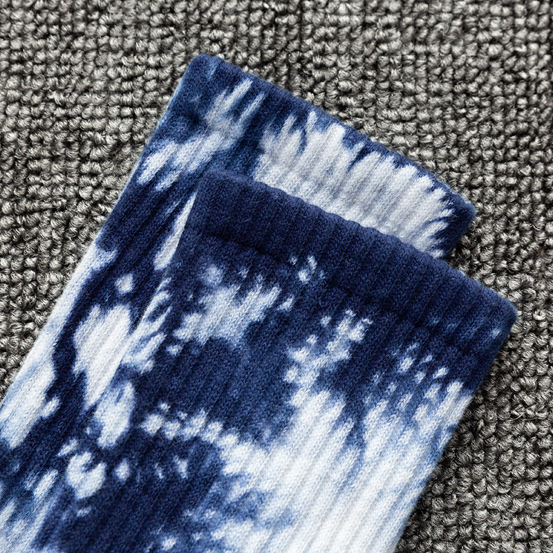 Chaussettes de sport tie-dye mi-mollet en coton