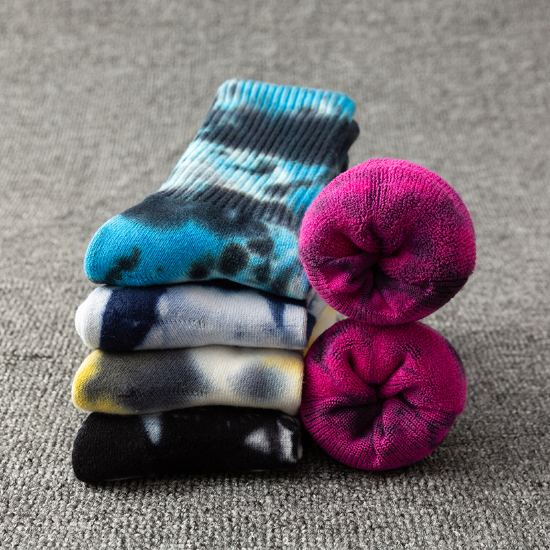 Chaussettes de sport tie-dye mi-mollet en coton