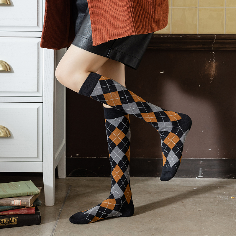 Chaussettes hautes femme en coton à motif losanges