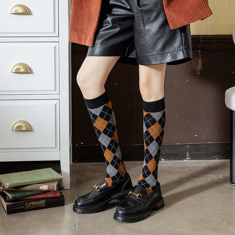Chaussettes hautes femme en coton à motif losanges
