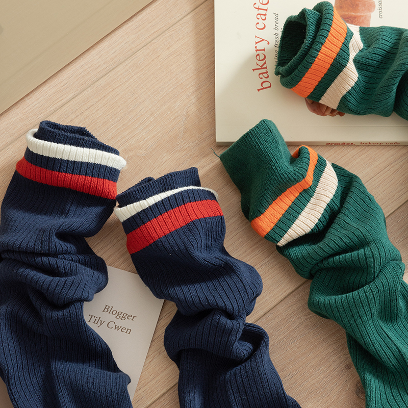Chaussettes hautes femme rayées