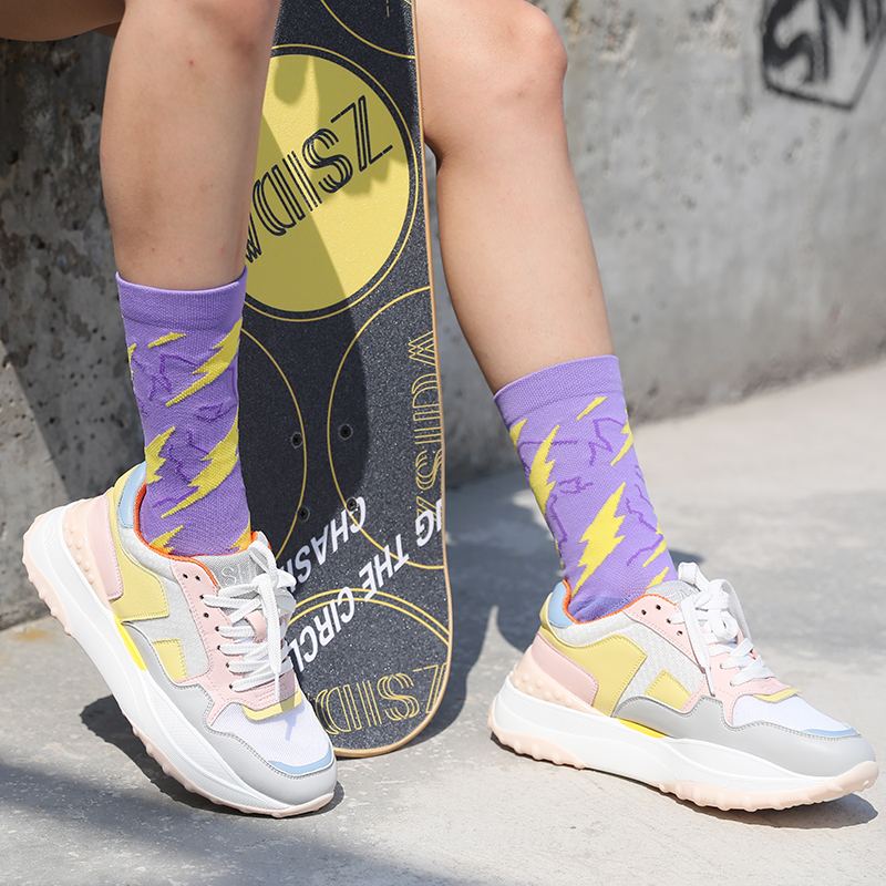 Chaussettes de compression à séchage rapide pour cyclisme en plein air en jacquard brillant