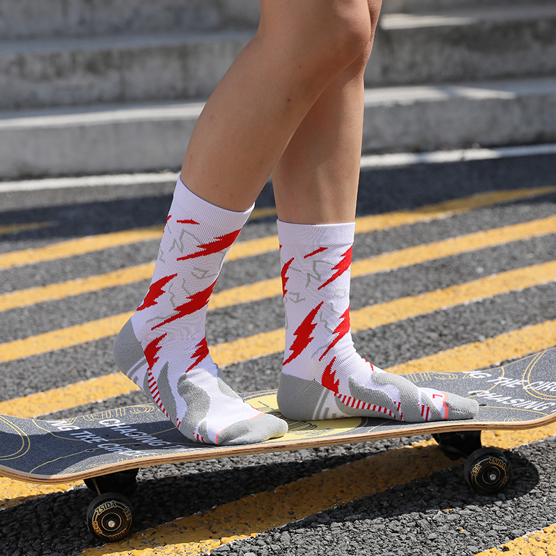 Chaussettes de compression à séchage rapide pour cyclisme en plein air en jacquard brillant