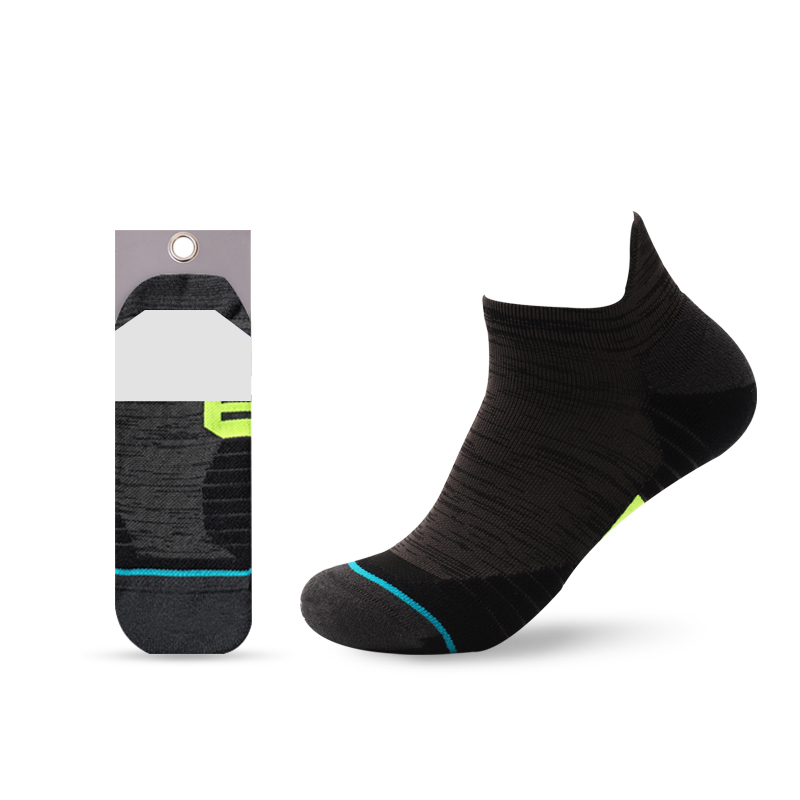 Chaussettes bateau de sport à lignes libres petites oreilles