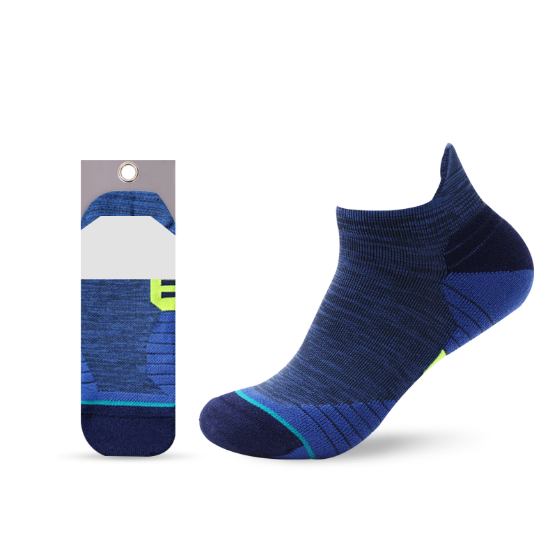 Chaussettes bateau de sport à lignes libres petites oreilles
