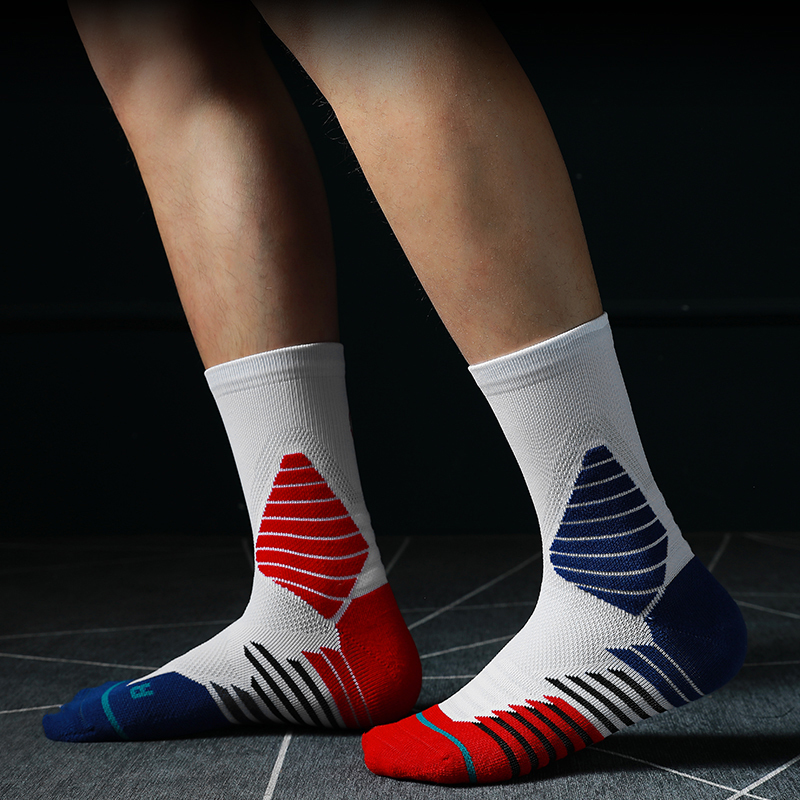 Chaussettes en éponge respirantes antidérapantes à séchage rapide de basket-ball