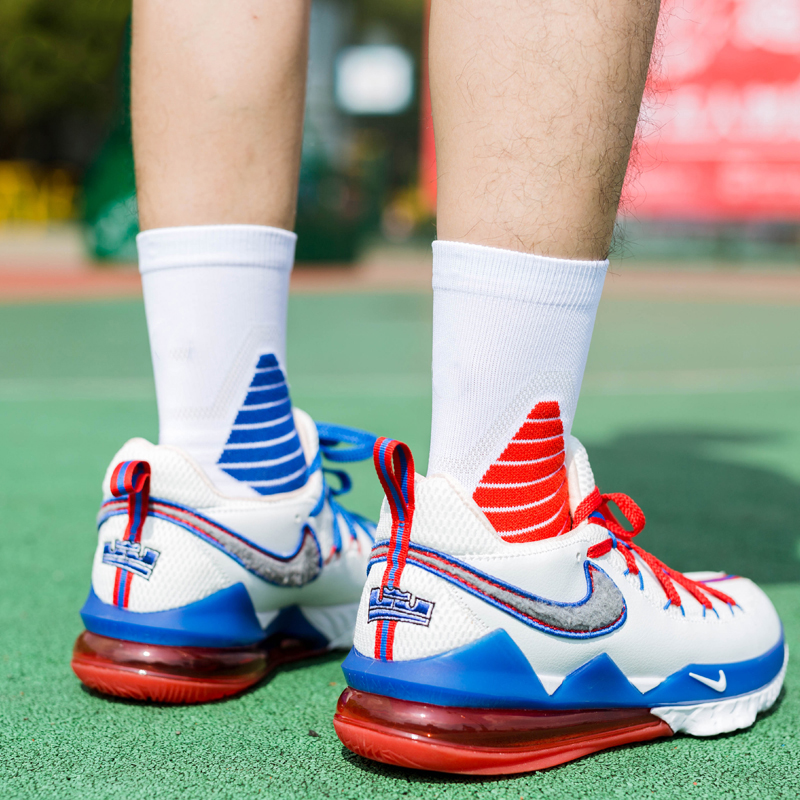 Chaussettes en éponge respirantes antidérapantes à séchage rapide de basket-ball